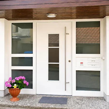 Schee Panorama - Ideal Fuer Gruppen Und Familien *