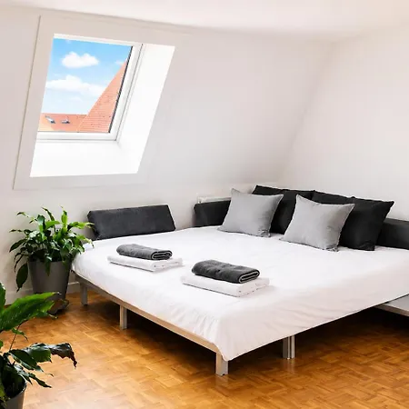 Schee Panorama - Ideal Für Gruppen Und Familien *