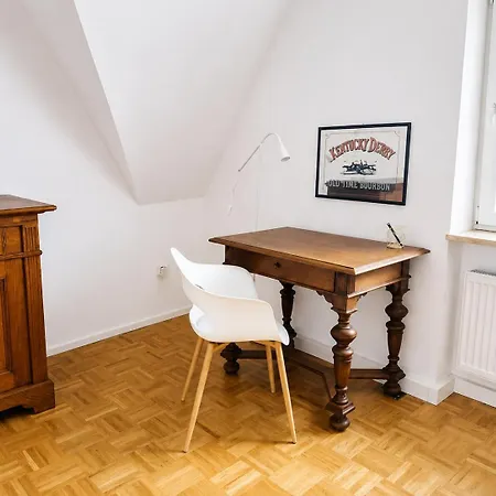 Schee Panorama - Ideal Für Gruppen Und Familien Apartment Nördlingen