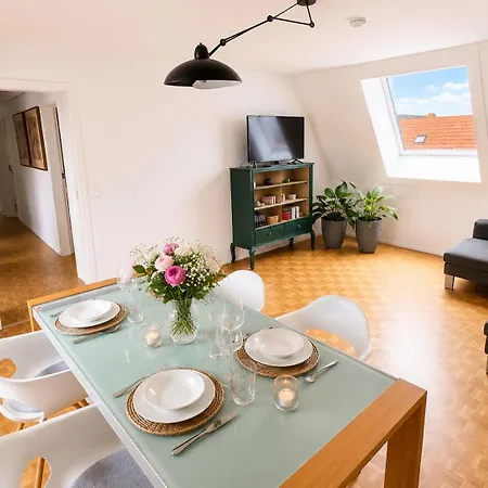 Schee Panorama - Ideal Fuer Gruppen Und Familien Apartamento Nördlingen