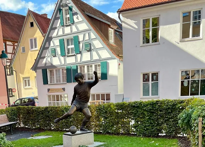 Schee Panorama - Ideal Fuer Gruppen Und Familien Nördlingen