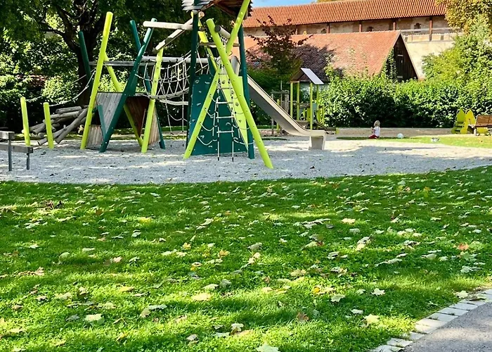Schee Panorama - Ideal Fuer Gruppen Und Familien Appartement Nördlingen